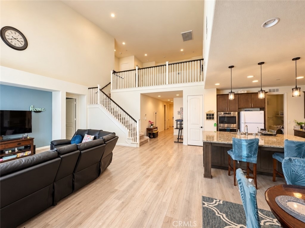 26751 Buckeye Terrace - Photo 4