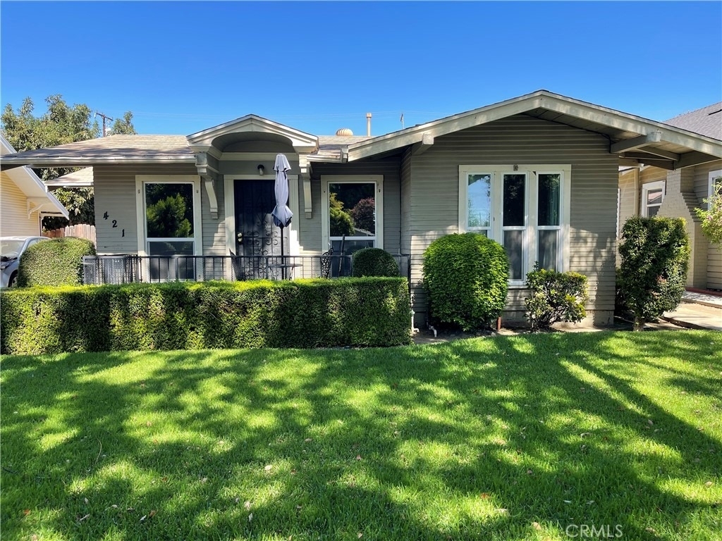 421 E F Street - Photo 0