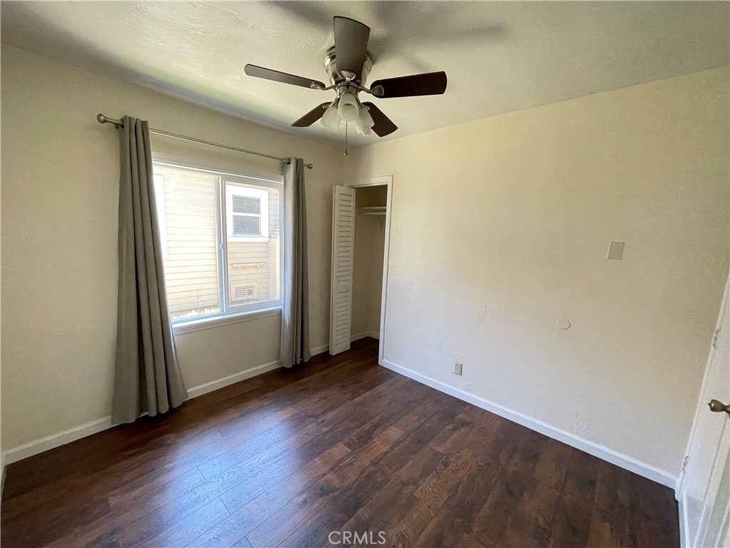 421 E F Street - Photo 8