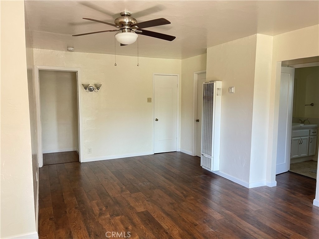 421 E F Street - Photo 2