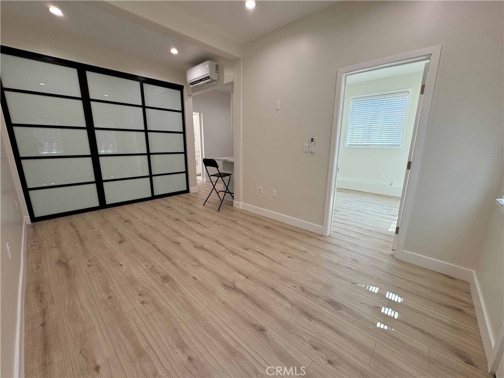 234 N Columbus Ave - Photo 4