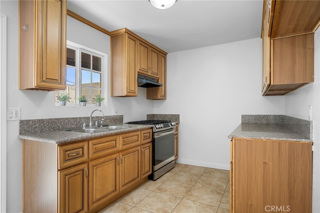7176 Valmont Street - Photo 8