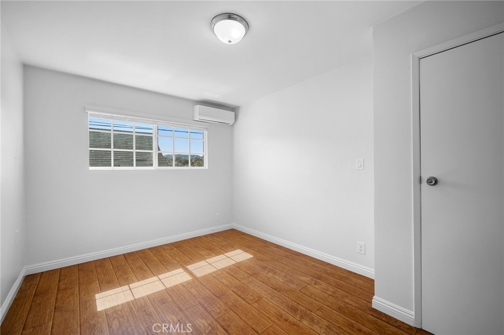7176 Valmont Street - Photo 14