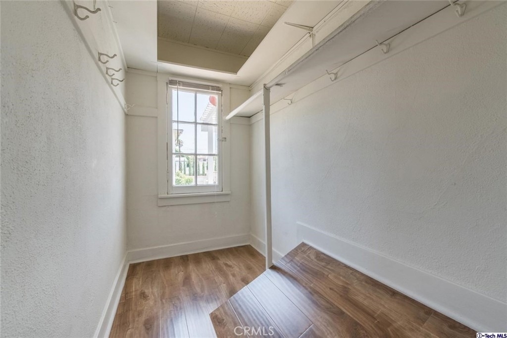 1151 N Maryland Avenue - Photo 17