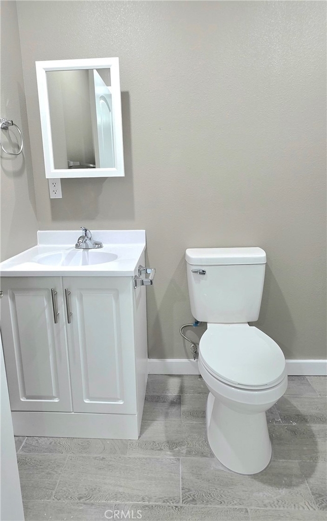 1247 1/2 E 20th - Photo 11