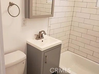 543 Cerritos Avenue - Photo 8