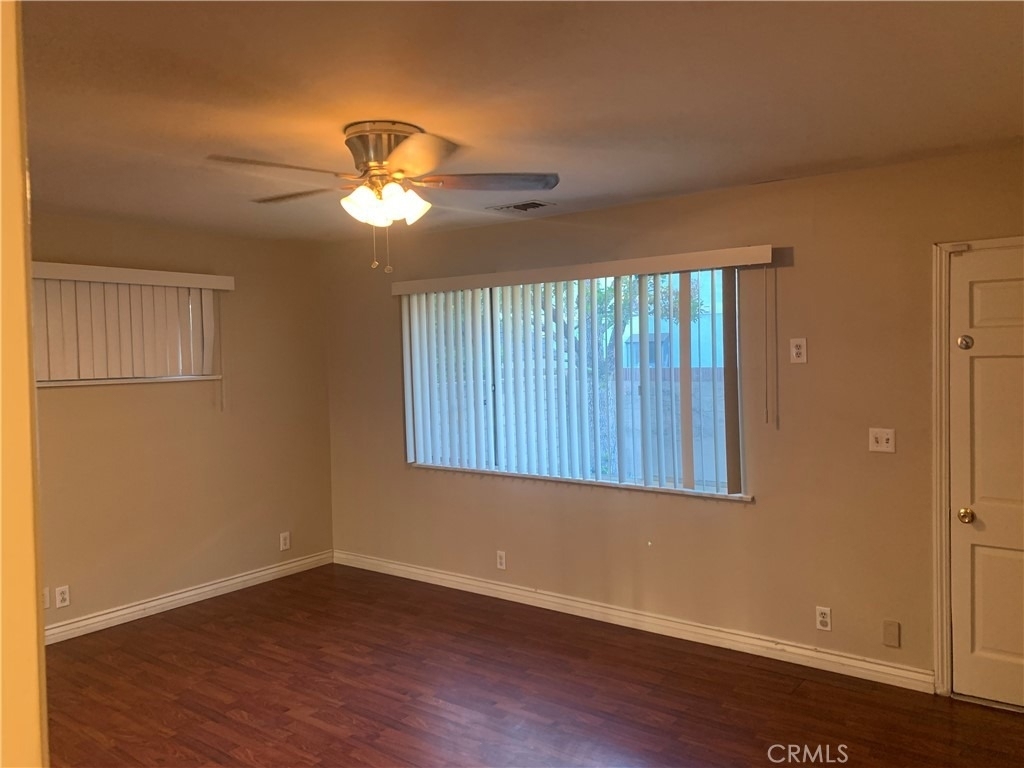 723 Montana Street - Photo 4