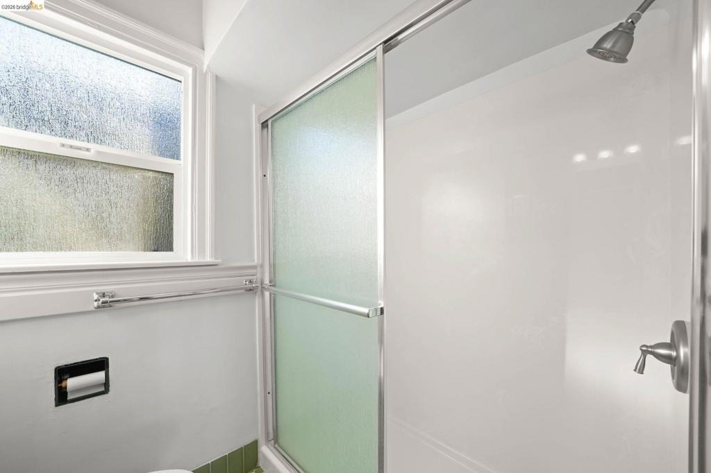 380 Alhambra St. - Photo 9