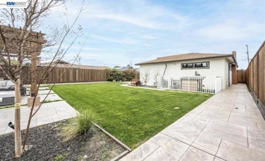 1338 Thais Ln - Photo 2
