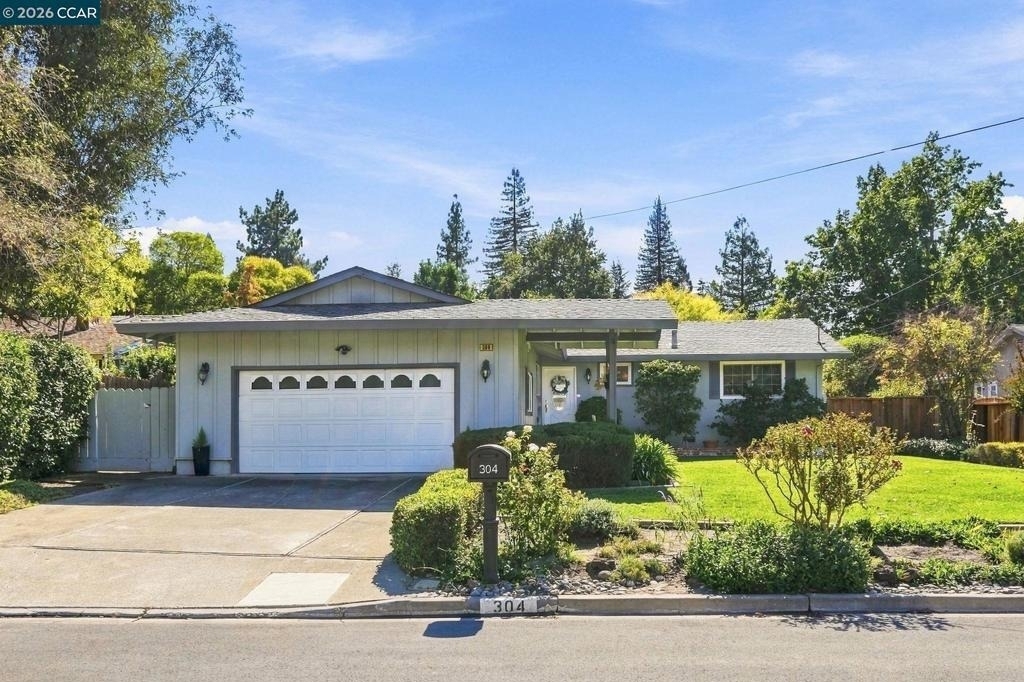 304 Gil Blas Rd - Photo 0