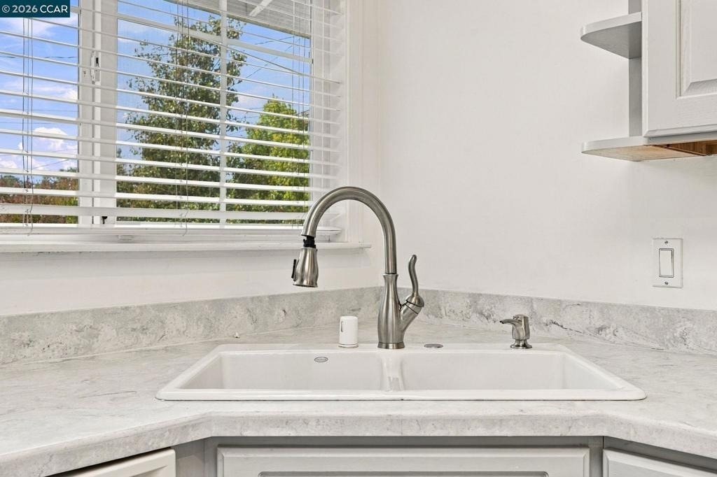 304 Gil Blas Rd - Photo 10