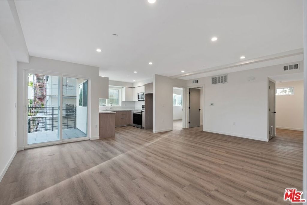10918 Camarillo Street - Photo 1