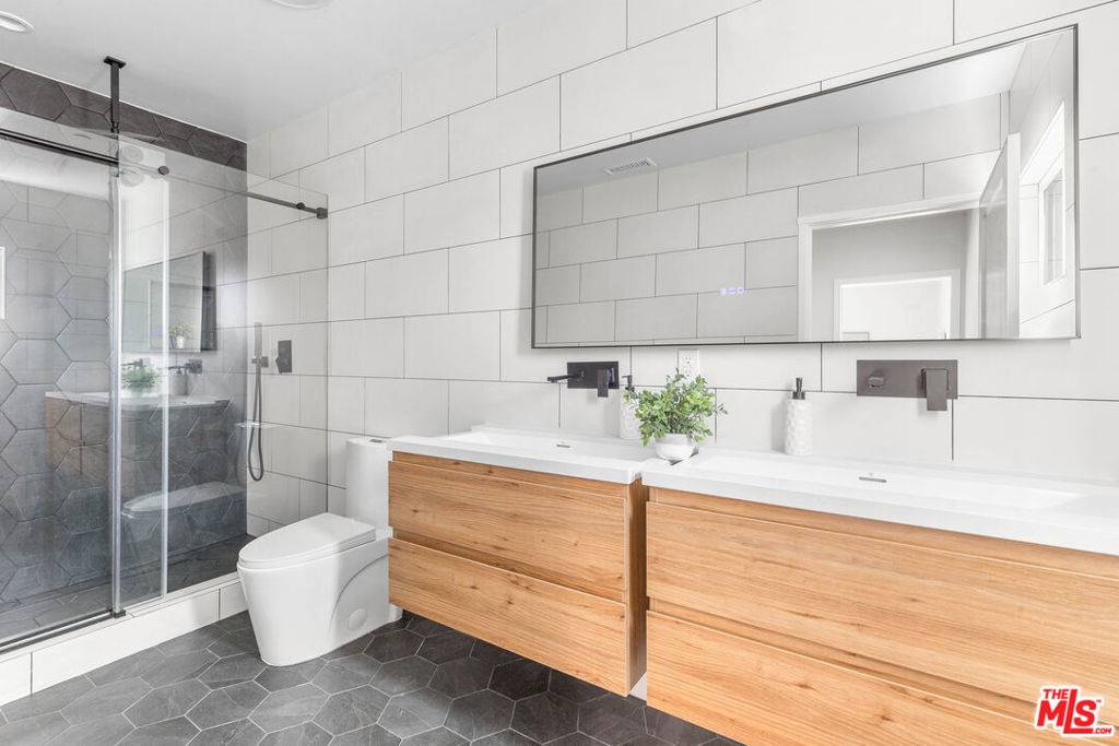 4523 Alumni Avenue - Photo 18