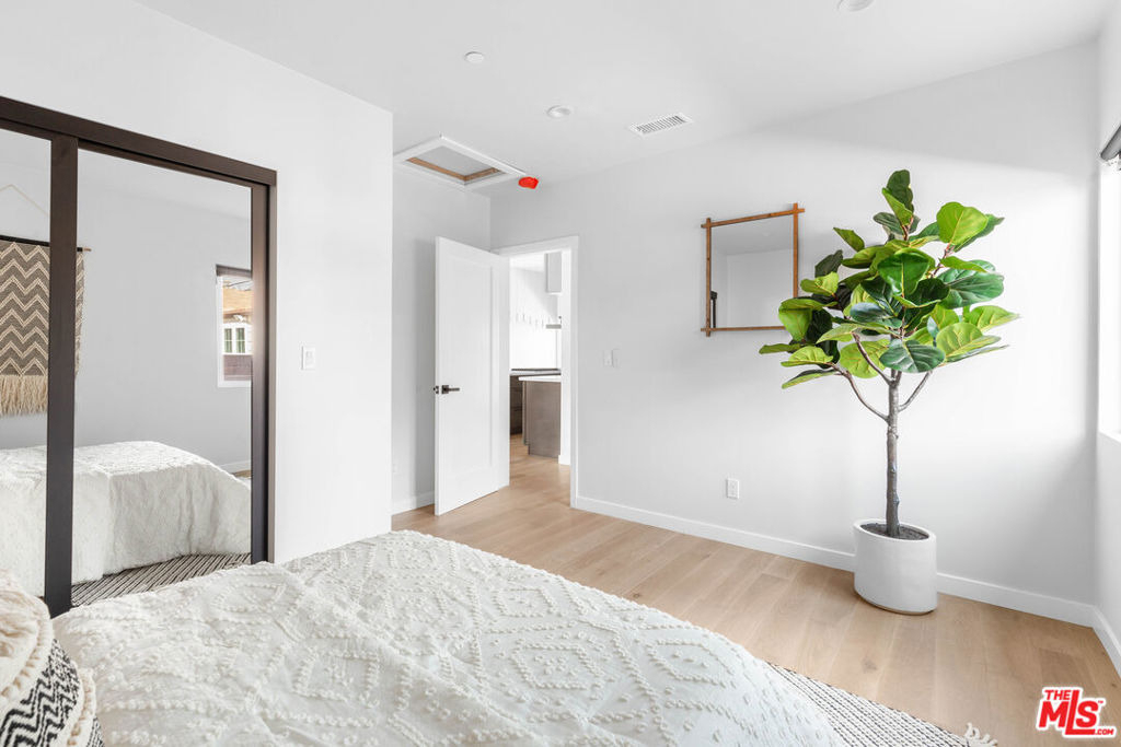 4523 Alumni Avenue - Photo 11