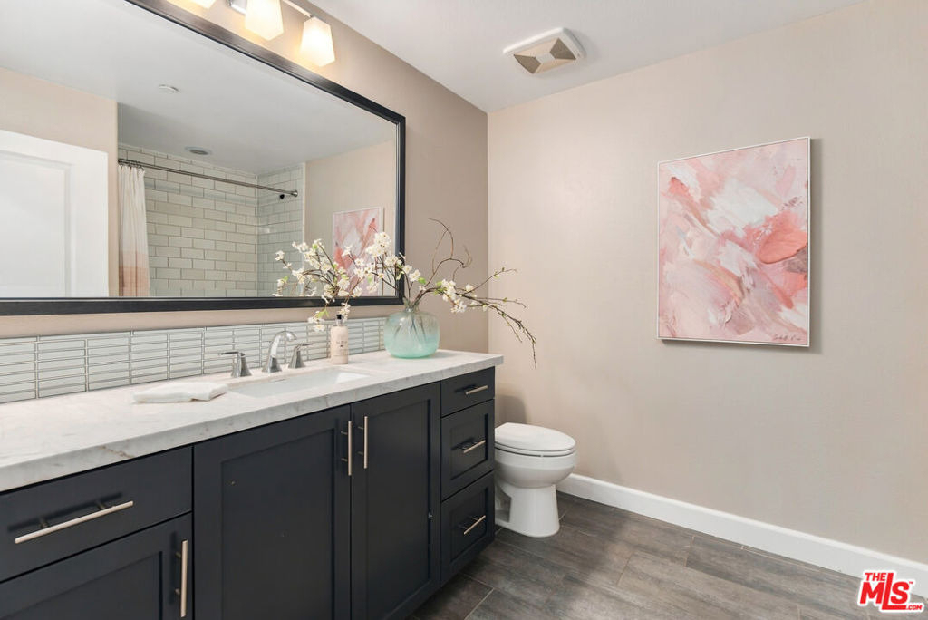 12550 W Fielding Circle - Photo 18