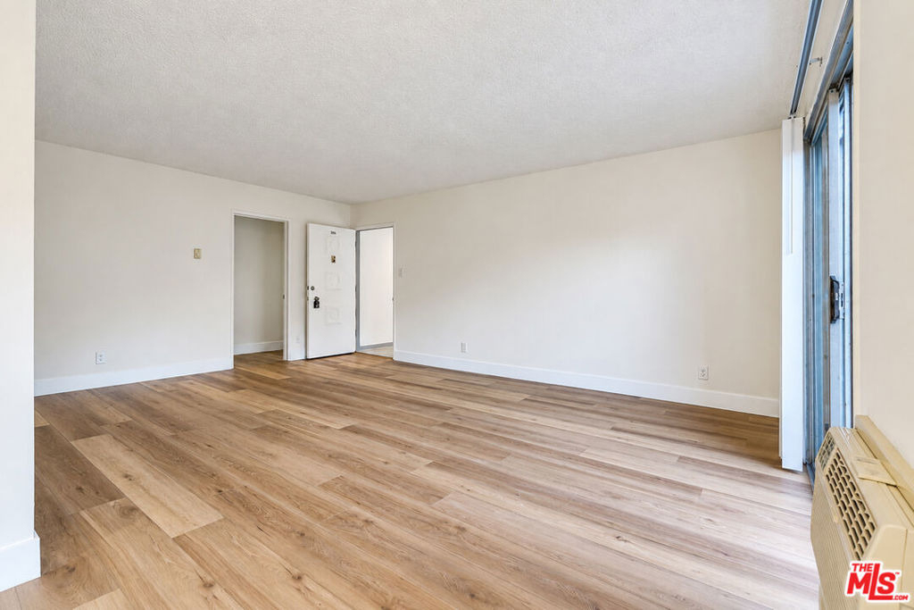 825 S Bedford Street - Photo 7