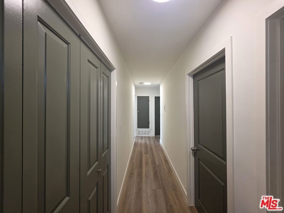 11051 Missouri Avenue - Photo 28