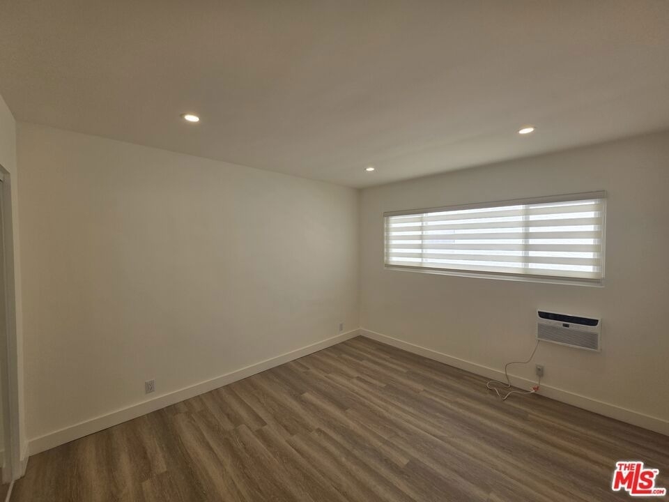 11051 Missouri Avenue - Photo 39
