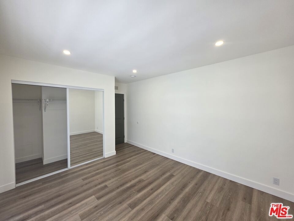 11051 Missouri Avenue - Photo 52