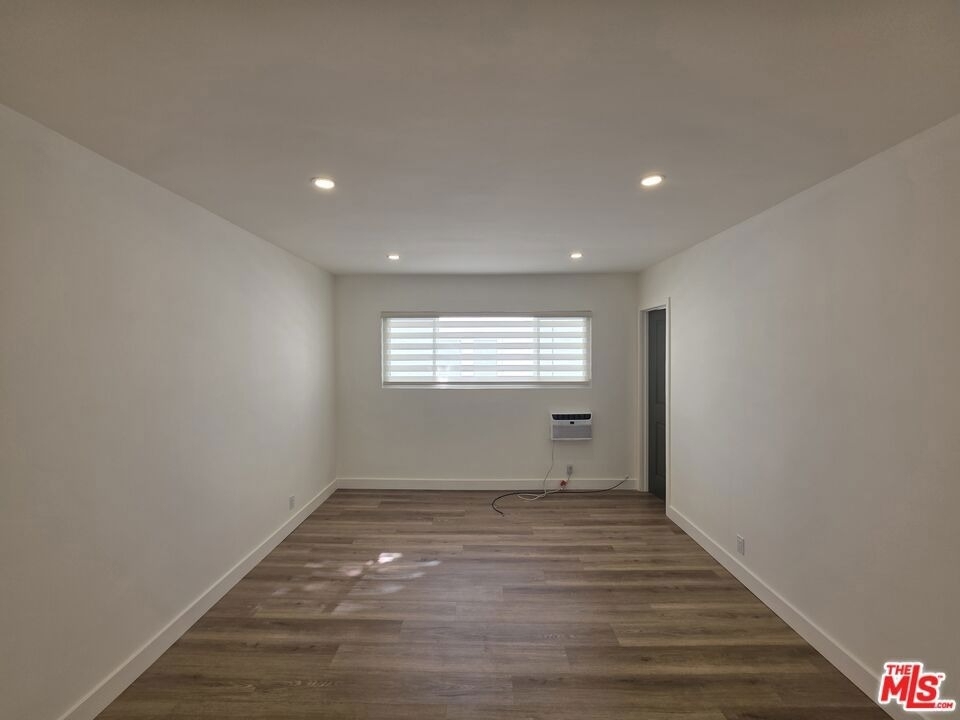 11051 Missouri Avenue - Photo 37
