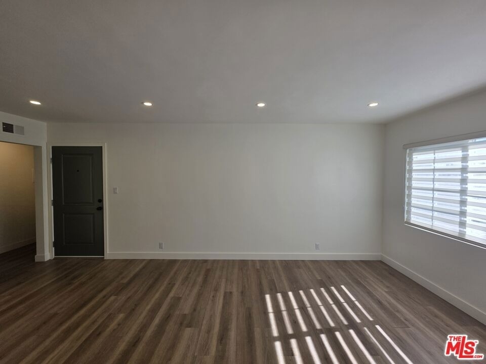 11051 Missouri Avenue - Photo 58
