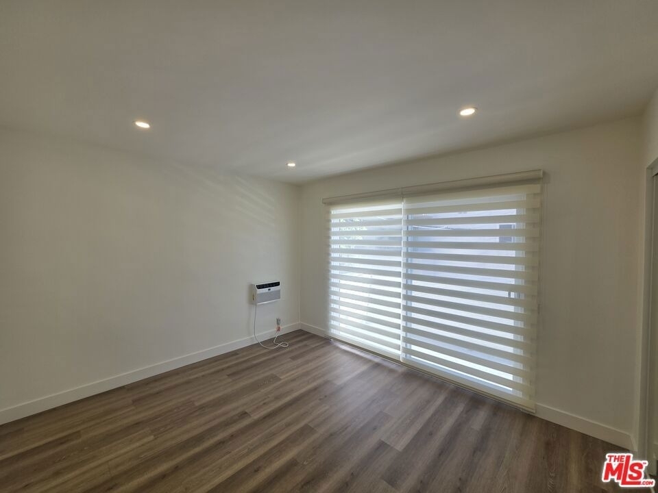 11051 Missouri Avenue - Photo 48