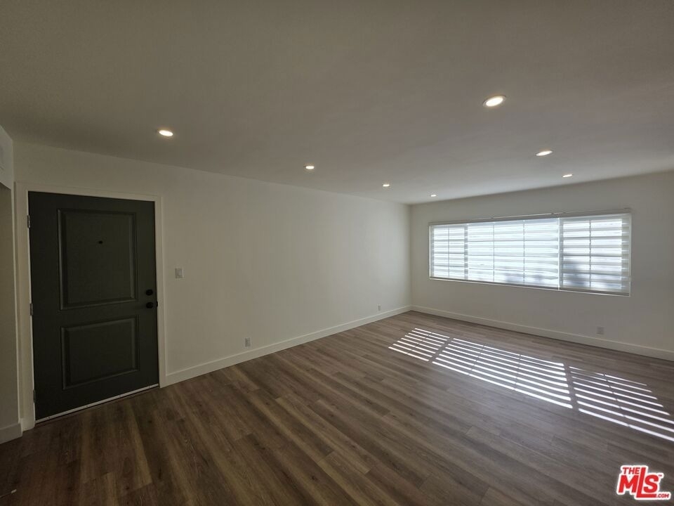 11051 Missouri Avenue - Photo 59