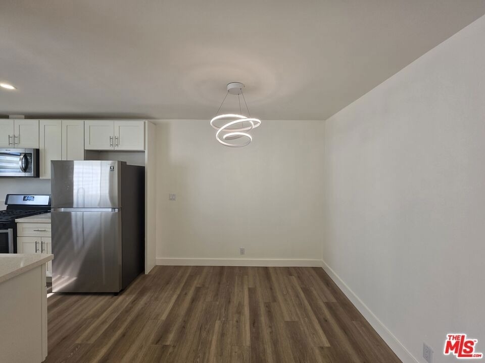 11051 Missouri Avenue - Photo 1