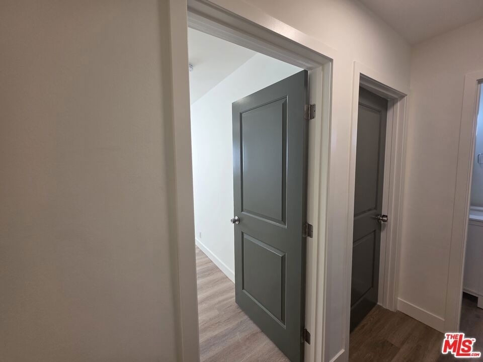11051 Missouri Avenue - Photo 38