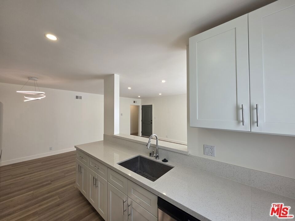 11051 Missouri Avenue - Photo 23