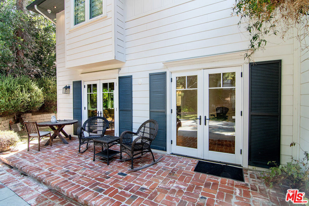 9530 Moonridge Terrace Place - Photo 3