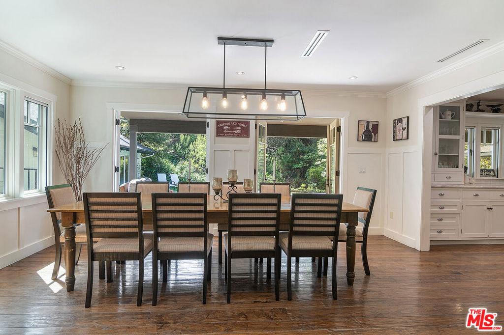 9530 Moonridge Terrace Place - Photo 9
