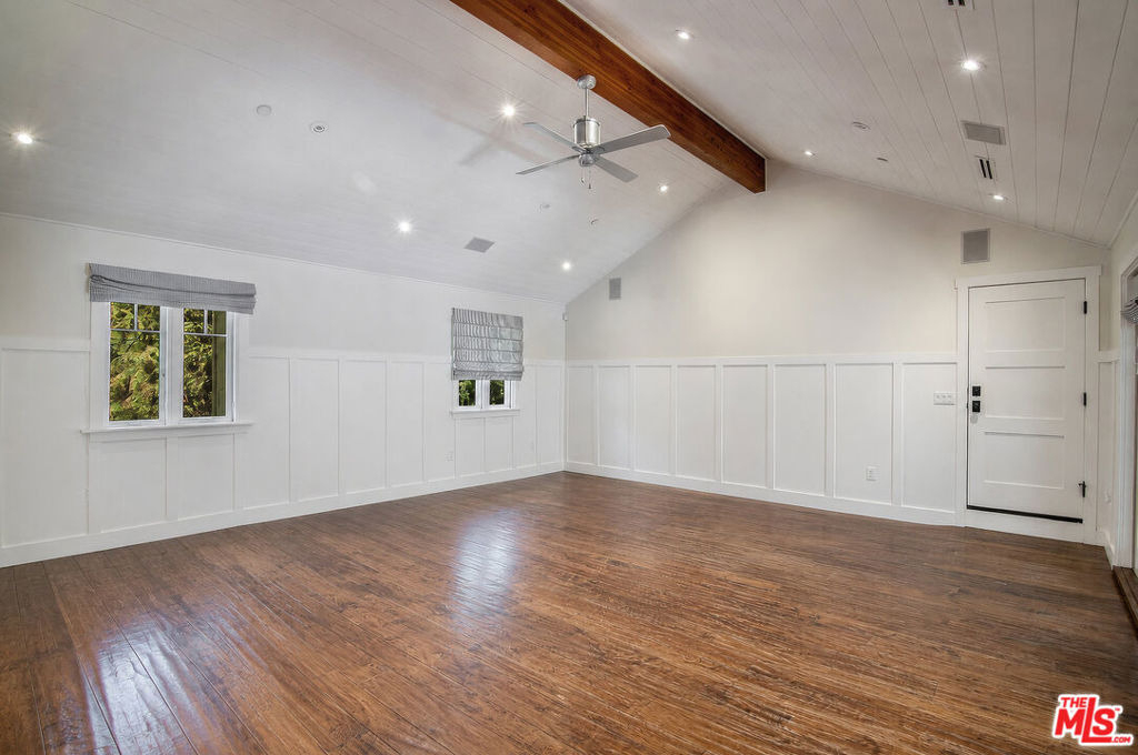 9530 Moonridge Terrace Place - Photo 8