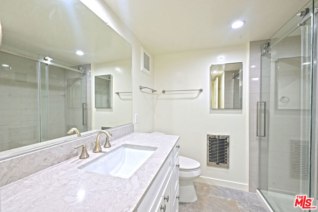 10535 Wilshire Boulevard - Photo 14