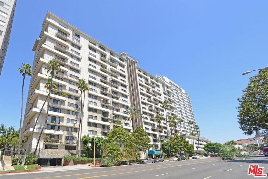 10535 Wilshire Boulevard - Photo 21