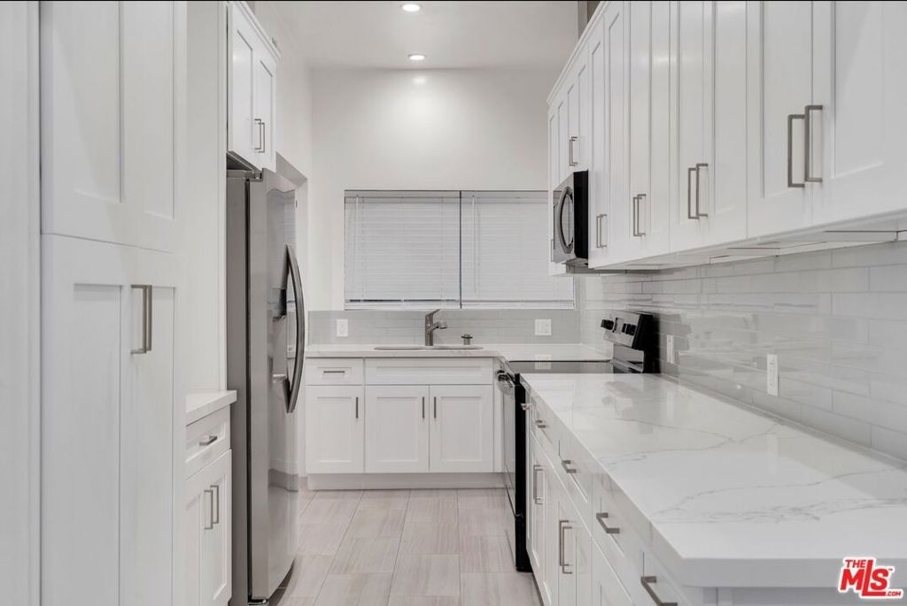 134 S Elm Drive - Photo 6