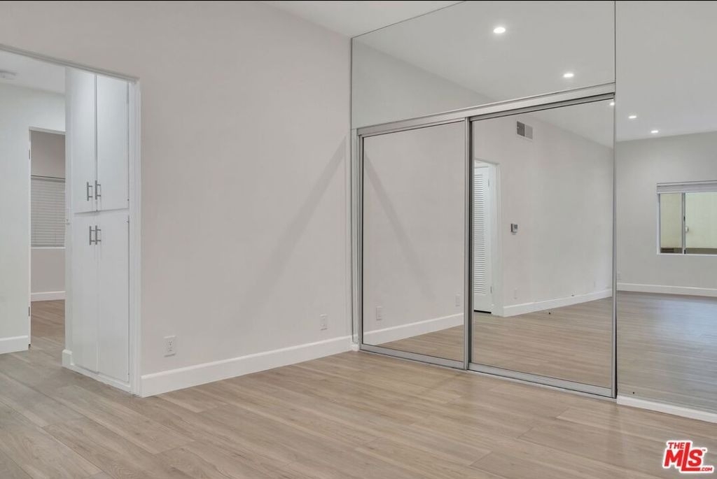 134 S Elm Drive - Photo 10