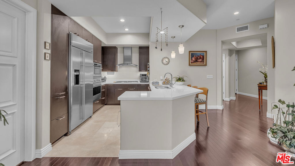 611 Caruso Avenue - Photo 5