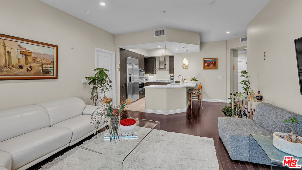 611 Caruso Avenue - Photo 4