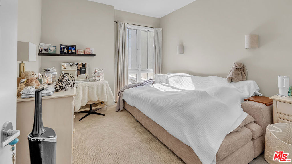 611 Caruso Avenue - Photo 12