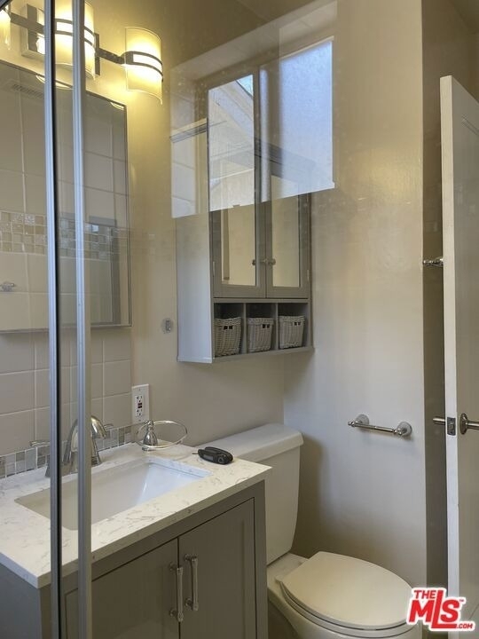 5048 Enfield Avenue - Photo 23