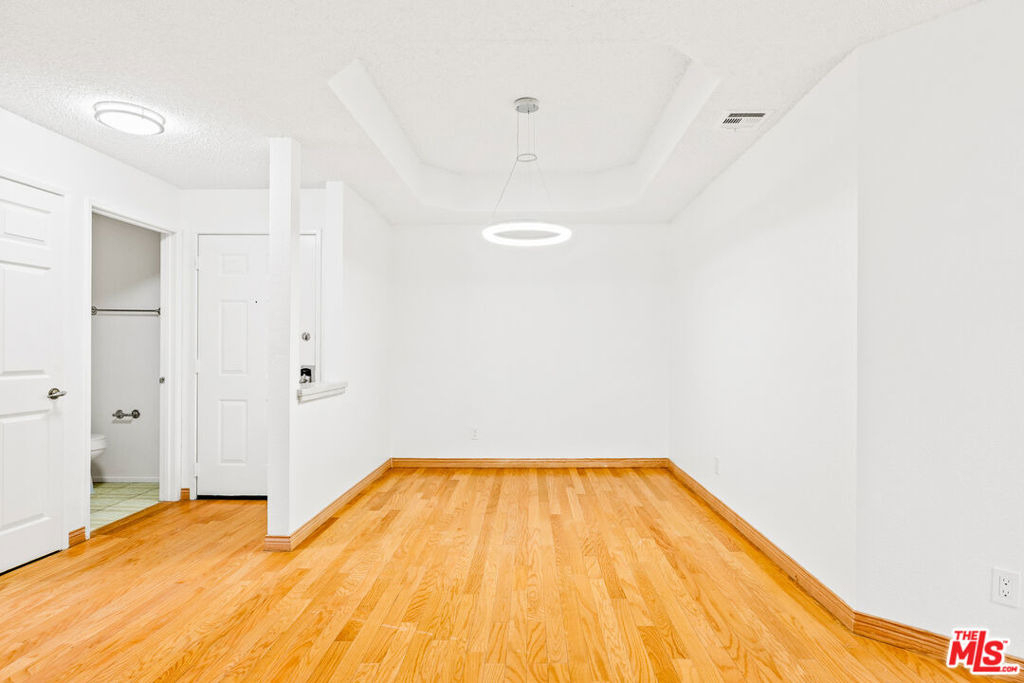 5420 Sylmar Avenue - Photo 13
