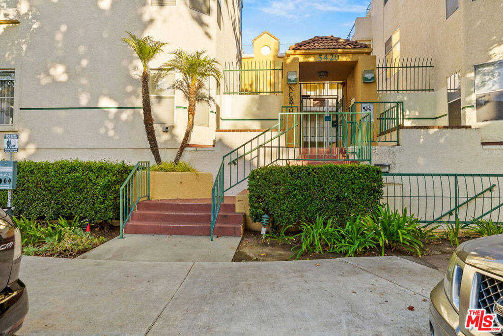 5420 Sylmar Avenue - Photo 32