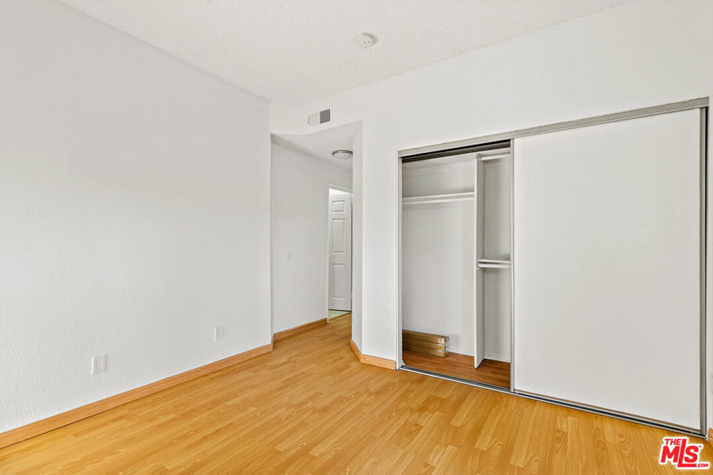 5420 Sylmar Avenue - Photo 20