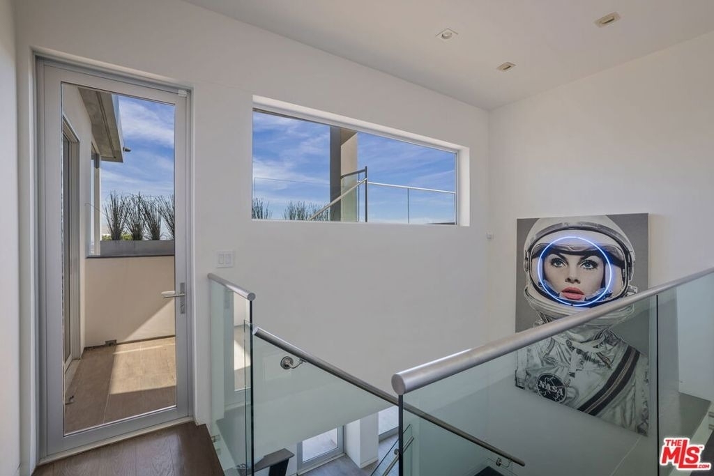 1489 Stebbins Terrace - Photo 8