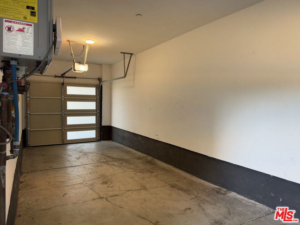 238 N Park View - Photo 23