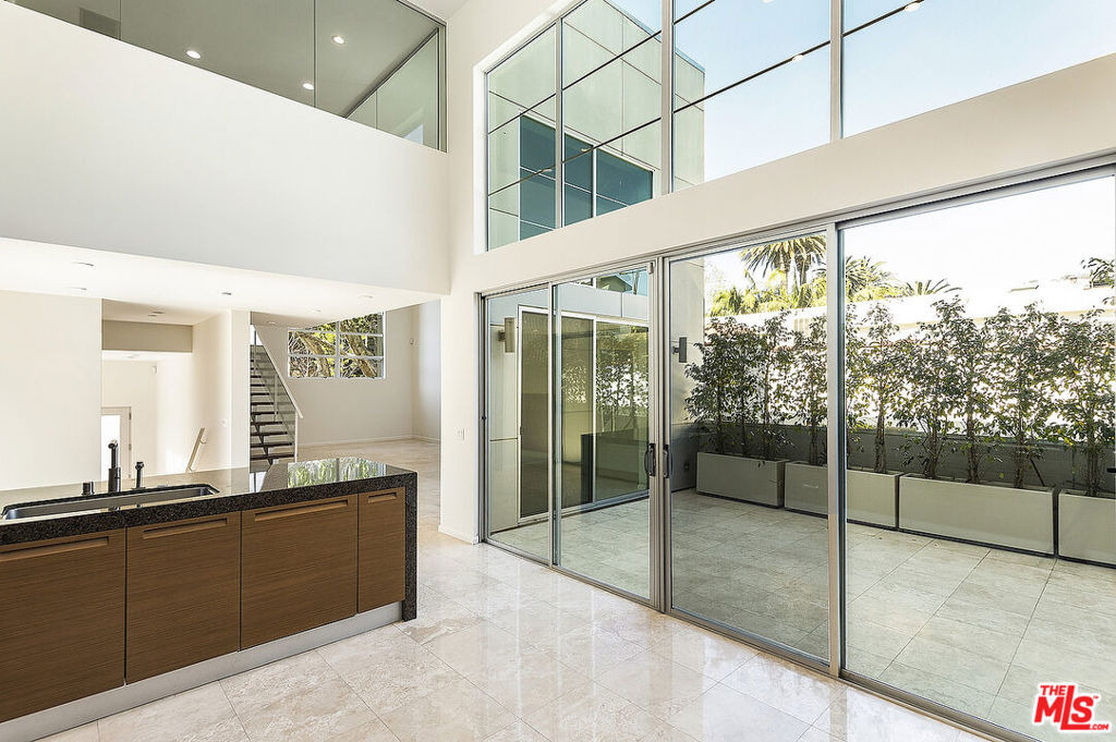 714 Westbourne Drive - Photo 12
