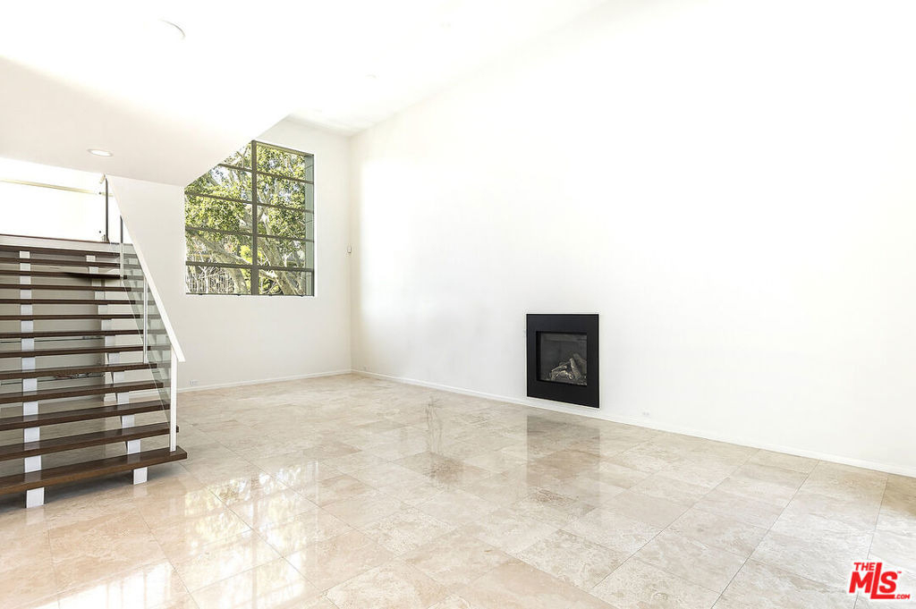 714 Westbourne Drive - Photo 8