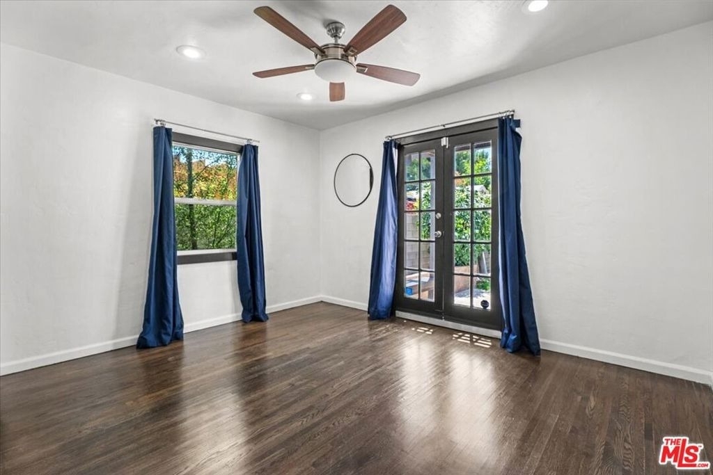 8908 Gibson Street - Photo 33