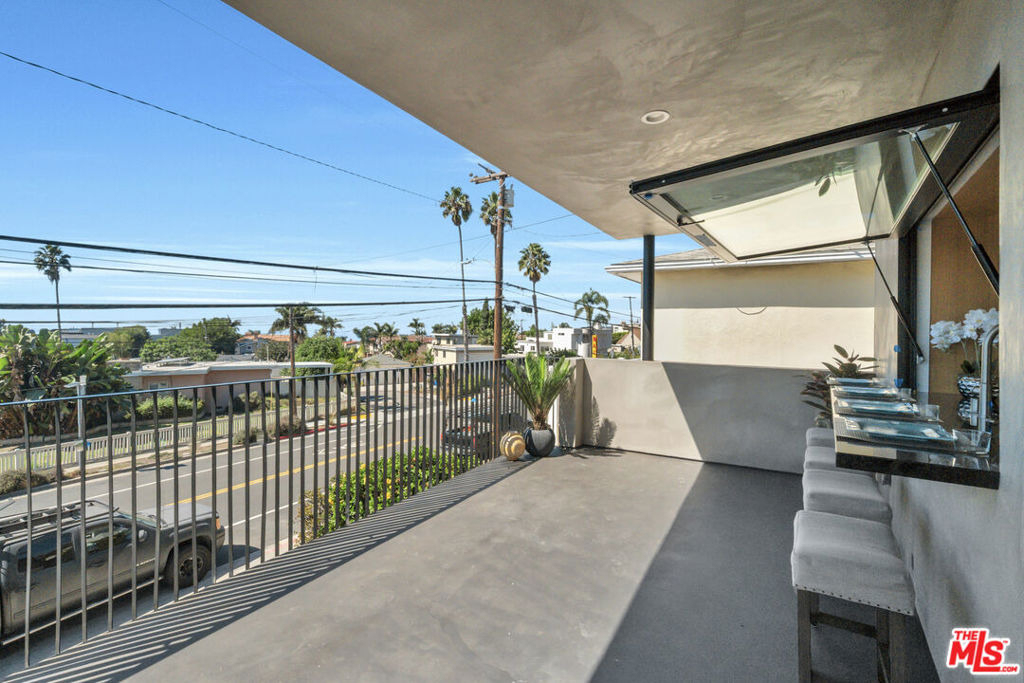 1536 Prospect Avenue - Photo 1